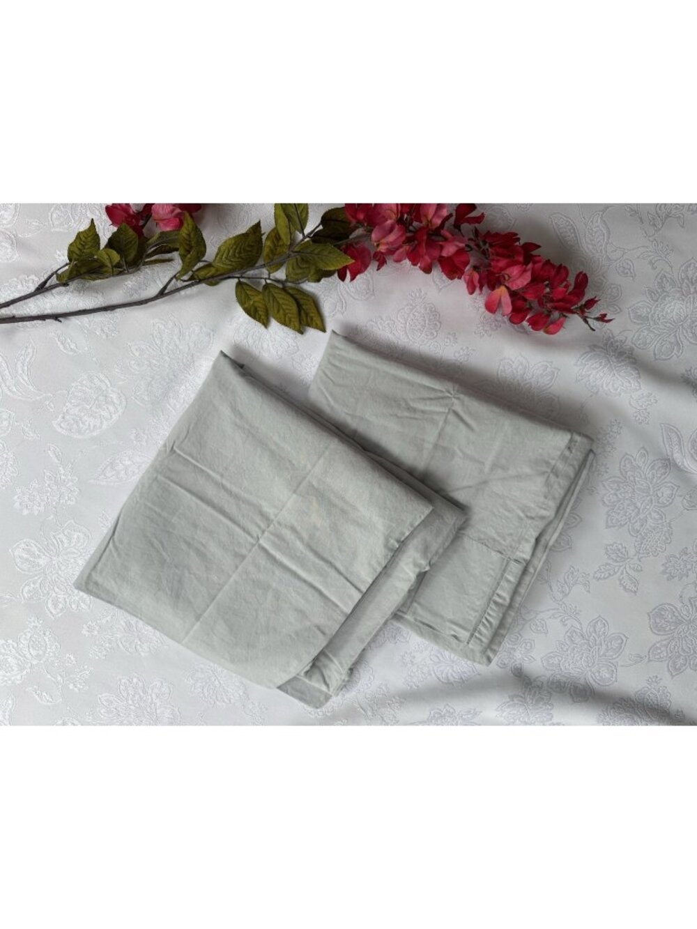 Nordstrom Pillowcase Set of 2 King Percale Cotton Light Gray Blue 39 x 21